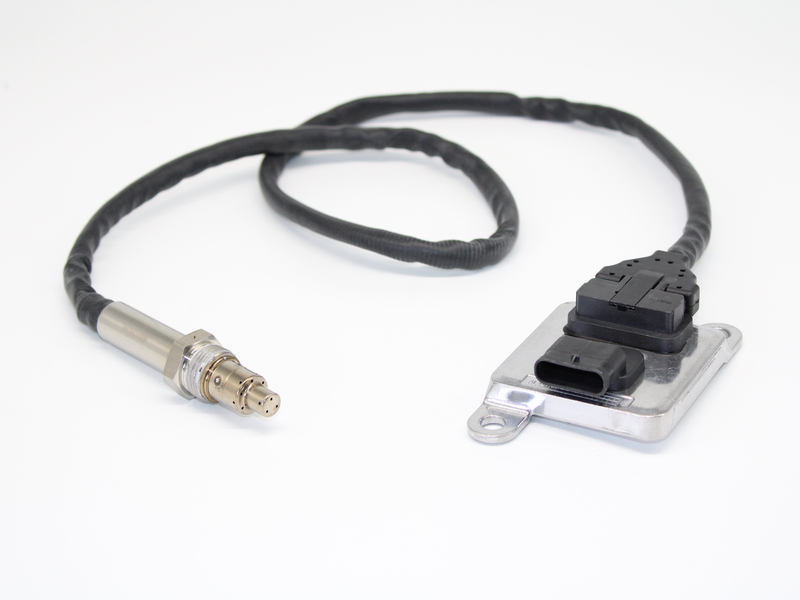 Sensor NOx A1038611 Mercedes-Benz 12V | A 000 905 86 11 | Automóvil | Calidad original